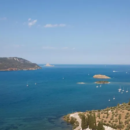 Agiazi Poros Summer House Apartment *