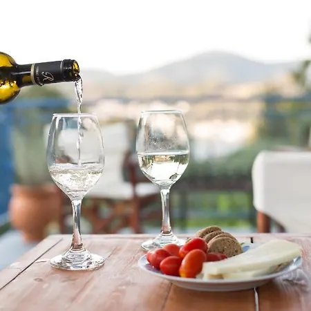 Agiazi Poros Summer House * Γαλατάς