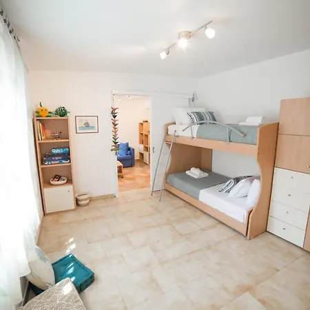 Agiazi Poros Summer House Galatas (Poros)