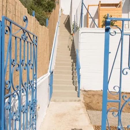 Agiazi Poros Summer House Apartment