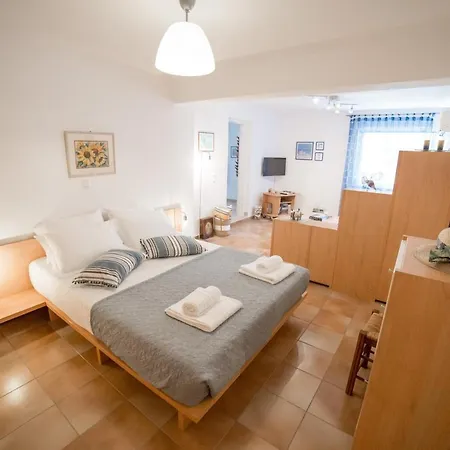 Appartement Agiazi Poros Summer House *