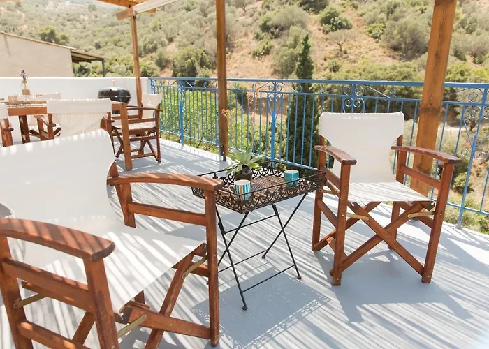 Agiazi Poros Summer House Galatás