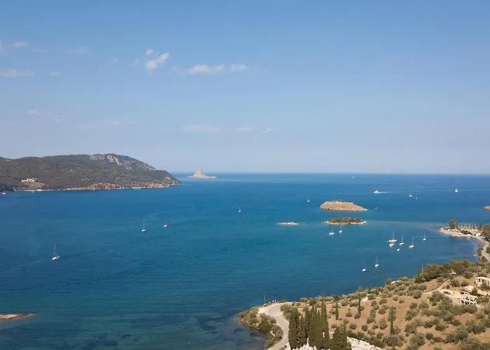 Agiazi Poros Summer House Апартаменты *