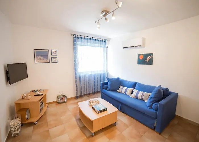 Апартаменты Agiazi Poros Summer House