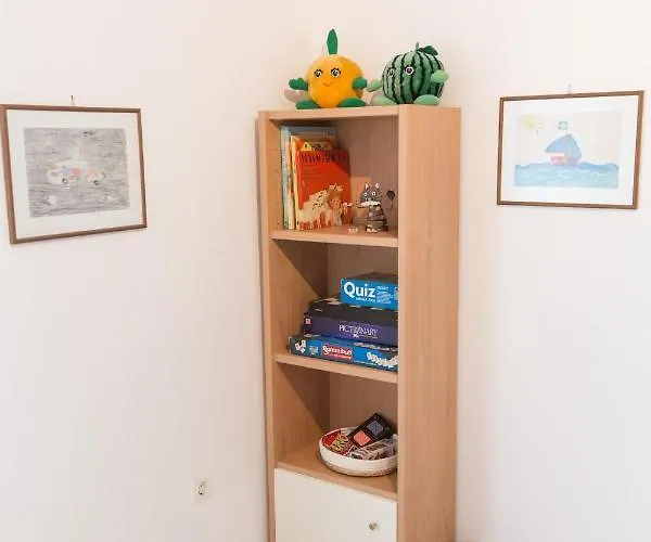 Agiazi Poros Summer House